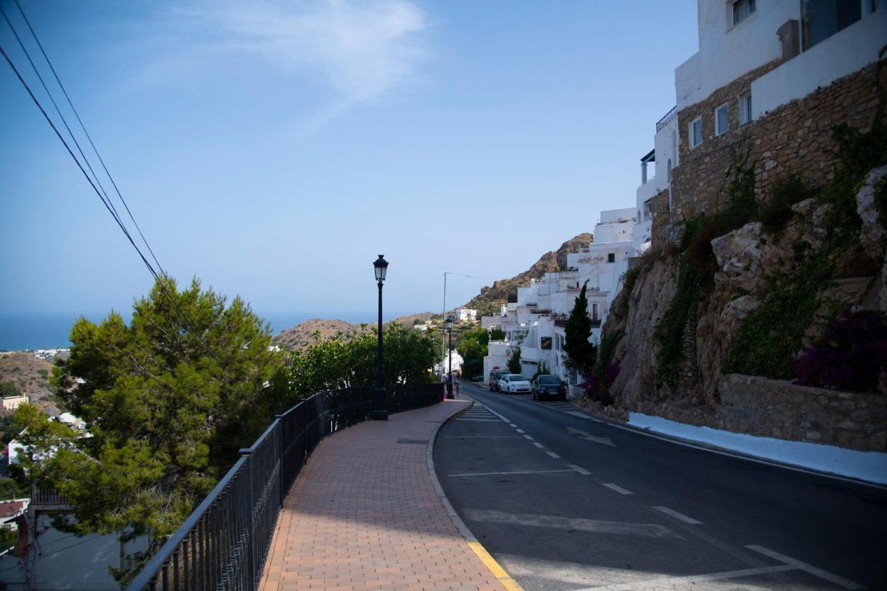 Apartment With A Great Terrace, Sea And Land Views موخاكار المظهر الخارجي الصورة